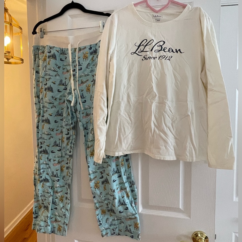 NWOT LL Bean Large Two Piece Women's Pajamas, flannel bottoms, cotton top